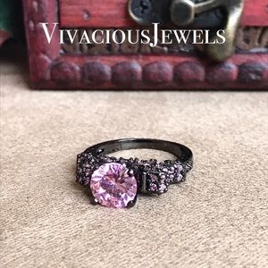 Vintage Style Pink Black Ring